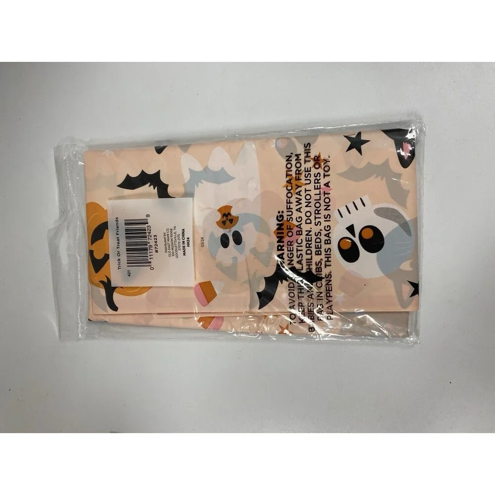 Halloween party supplies Plates, Cups, Napkins And decorations Party Of 8 #315